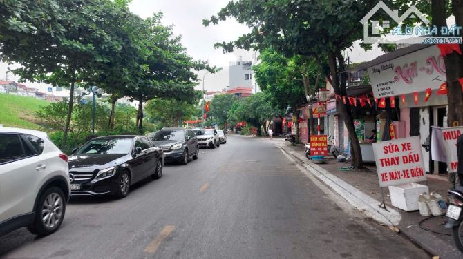 Bán nhà phố Ngọc Thụy 45m2- 4 tầng- 9 tỷ, ô tô,, hiếm trong tầm giá, gần cầu Chương Dương - 1