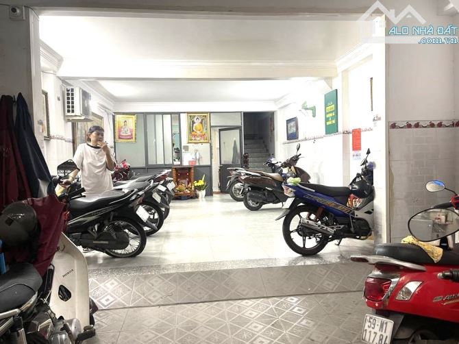 🏠CĂN HỘ DỊCH VỤ 5 TẦNG- HẺM XE HƠI THÔNG - PHẠM VĂN BẠCH- TÂN BÌNH - DT 5.2 ❌20 - 1