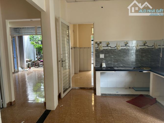 Bán nhà MẶT TIỀN Kinh Doanh đa ngành,Ngang Khủng 8.2M,gần Vincom 550 - 1