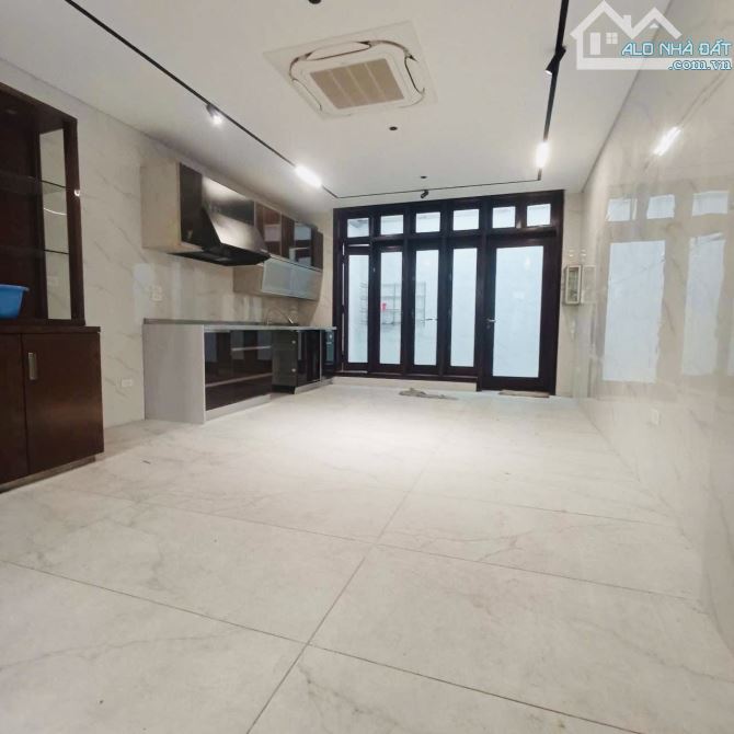 LIỀN KỀ KĐT VĂN QUÁN TRỤC CHÍNH KINH DOANH 25TỶ - 1