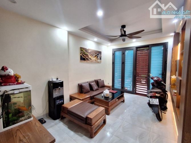 Bán Gấp Nhà Ngõ 264 Ngọc Thụy, Long Biên, 34m2, 5 Tầng, Ô Tô, Phân Lô, Full đồ - 1