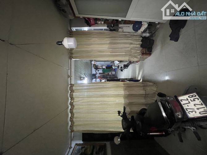 Nhà TT Quận 3 Lê Văn Sỹ, 50m2 sổ vuông đẹp, chỉ 7 tỷ (20253443N) - 1