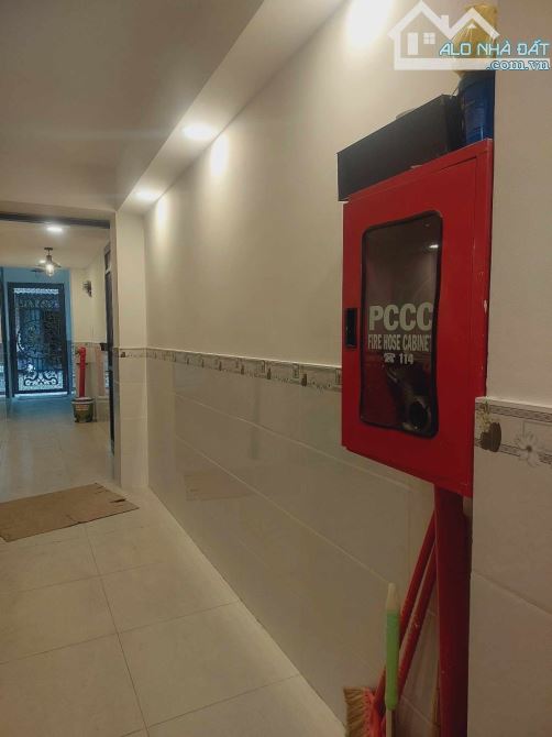 Dương Quảng Hàm gò vấp 135m2 6 tầng giá chỉ 27 tỷ - 1