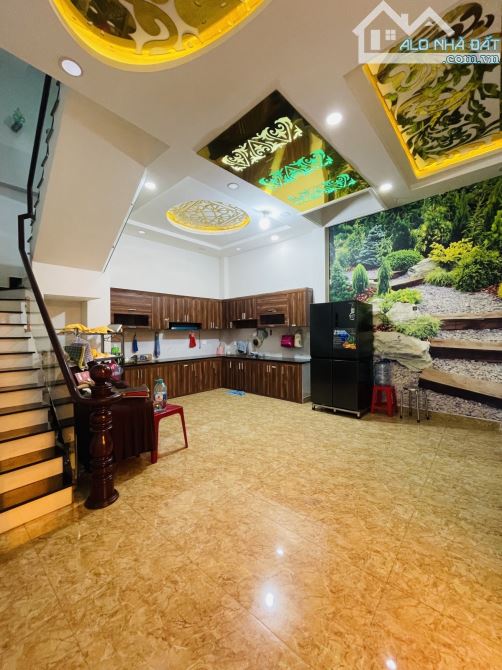 Trần Thái Tông tân bình 127m2 3 tầng giá chỉ 25 tỷ - 1