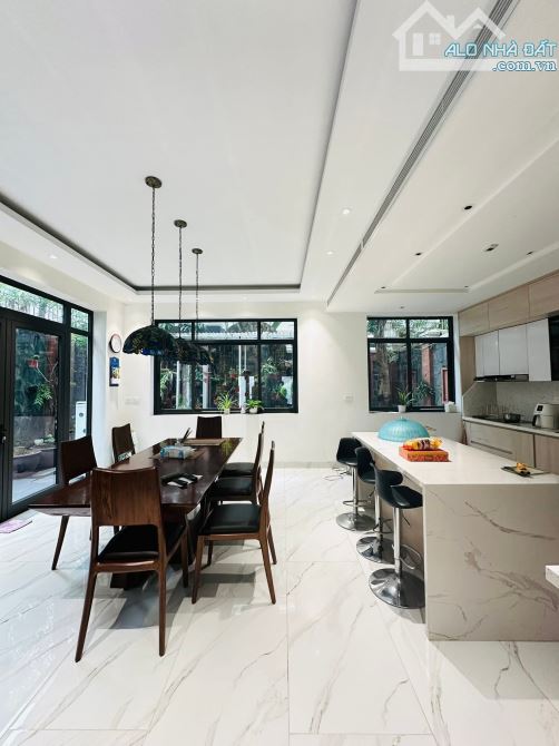 Tòa văn phòng phân lô vỉa hè mặt ngõ 214 nguyễn xiển dt190m 8 tầng mt15m lô góc giá 77 tỷ - 1