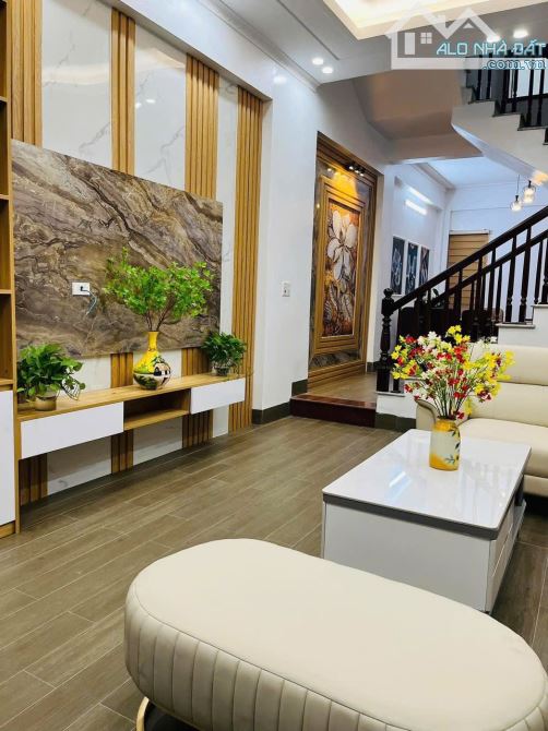 Bán căn nhà ngõ 2 oto tránh nhau đường Ngô Quyền, TP HD, 63m2, 4 tầng, 4 ngủ, chỉ 4.68 tỷ - 1