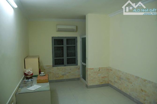 Cho thuê nhà 3 tầng Khu tập thể 28 B phố Điện Biên Phủ,Điện Biên, Ba Đình DT 60m2 x3 tầng - 1