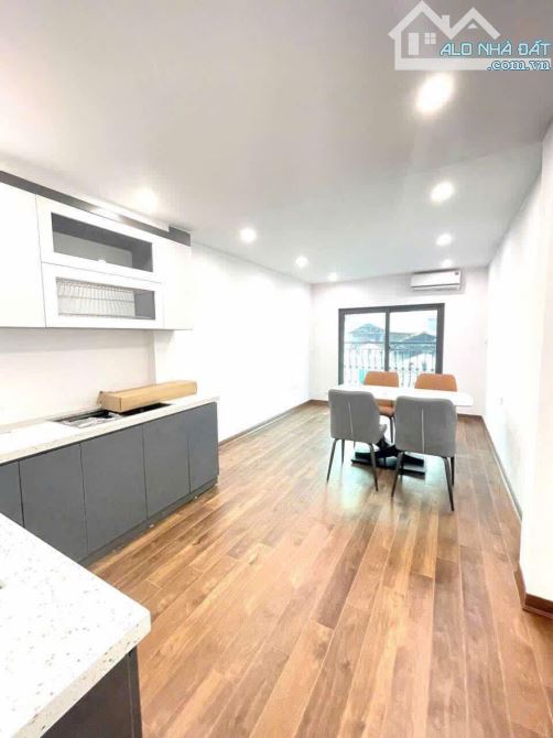 Bán nhà phố Duy Tân – Cầu Giấy, 2 Mặt phố, Vỉa hè, 3 ô tô Tránh Kinh doanh DT 45m 22 tỷ - 1