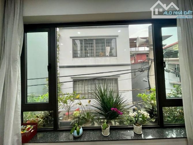 Bán nhà phố Ngọc Thụy, 70m2- 5T- mt4.5m- hơn 11 tỷ,  gần cầu Long Biên, ô tô thông các ngả - 12