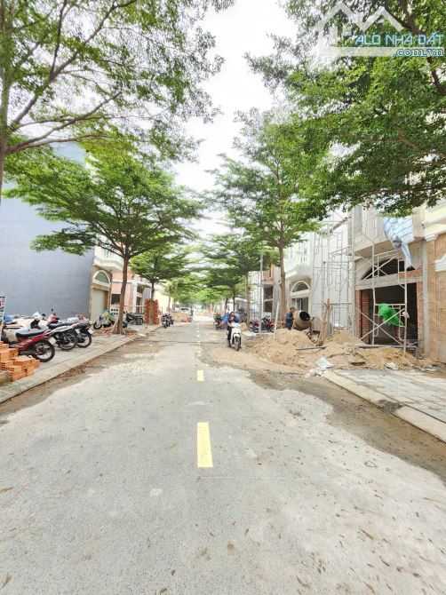4Tỷ850 🔥👉 NHÀ MỚI, FULL NỘI THẤT KDC ngay đường Kính Nổi, chợ Thông Dụng__gần Vincom550 - 12