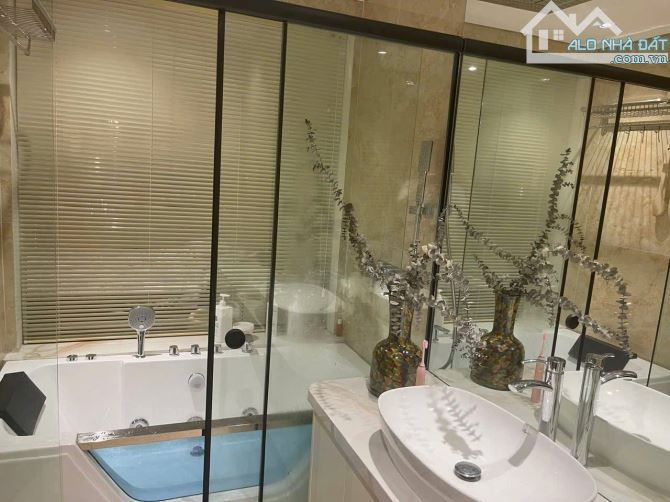 CĂN HỘ CAO CẤP TÒA C’LAND – 81 LÊ ĐỨC THỌ – 152M² – 11.6 TỶ - 13