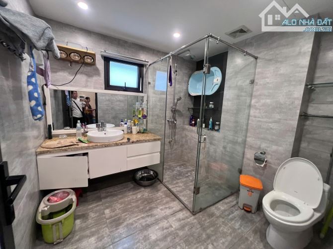 🔥 BÁN NHÀ TRẦN QUANG DIỆU - ĐỐNG ĐA - 48M - 33,5 TỶ - PHÂN LÔ - Ô TÔ TRÁNH - THANG MÁY - - 14