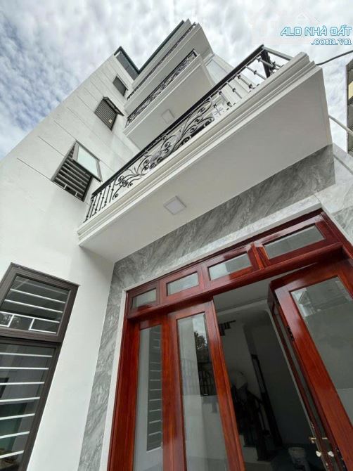 BÁN NHÀ PHỐ THẠCH BÀN – 44M2 – 7.8 TỶ – 6 TẦNG THANG MÁY – Ô TÔ ĐỖ CỬA - 2