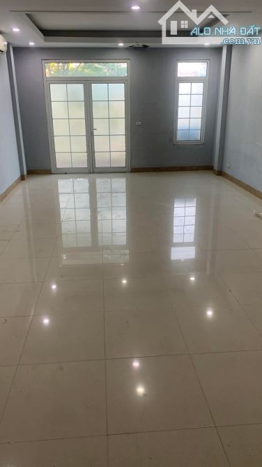SHOPHOUSE TỐ HỮU - VẠN PHÚC - TỐ HỮU - NGUYỄN THANH BÌNH - 2