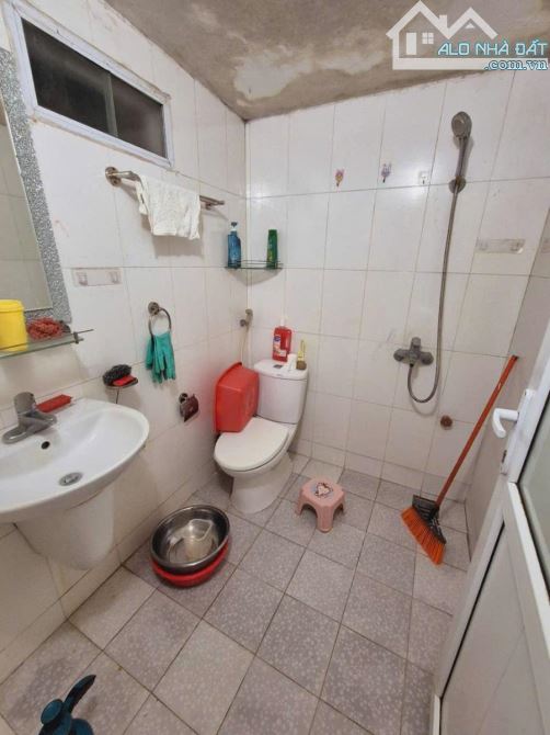 TÂY SƠN-ĐỐNG ĐA-LÔ GÓC-35M2-2 TẦNG CŨ VẪN Ở TỐT -CÓ GPXD 4 TẦNG 1 TUM -CHỈ 6.95 TỶ - 7