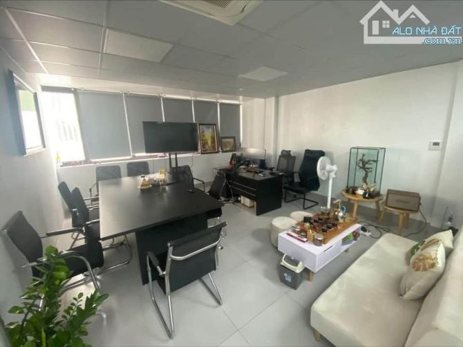 Mặt phố Võ Chí Công, Tây Hồ - Tòa VP hạng B đẳng cấp bậc nhất thủ đô Hà Nội - 2
