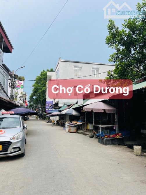 Nhà 2 tầng đẹp kính keng Đông anh Hà Nội chỉ việc xách vali về ở. - 2