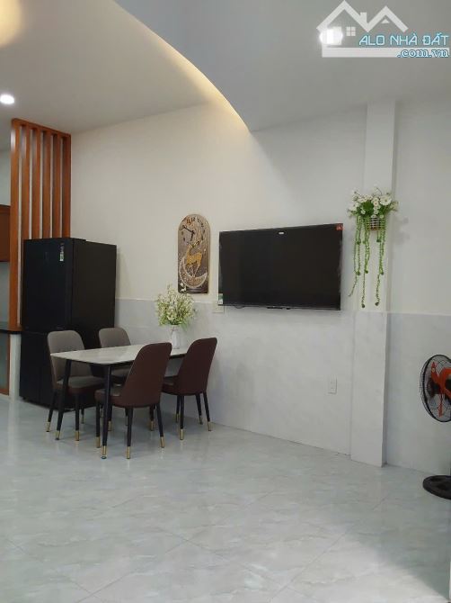 🔥NHÀ MỚI TRUNG TÂM NHA TRANG FULL NỘI THẤT XỊN XÒ CHỈ 3TY890 - 2