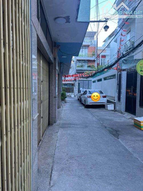 bán nhà 2 tầng HXH Nguyễn Thị Thập cạnh trung tâm hành chánh Q7; DTSD 60m2; SHR - 2