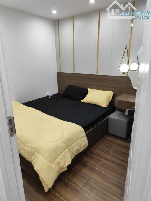 Tập Thể Thanh Xuân Bắc - Thanh Xuân - Diện Tích:60m-2 Ngủ - Giá:4.185 Tỷ - 2