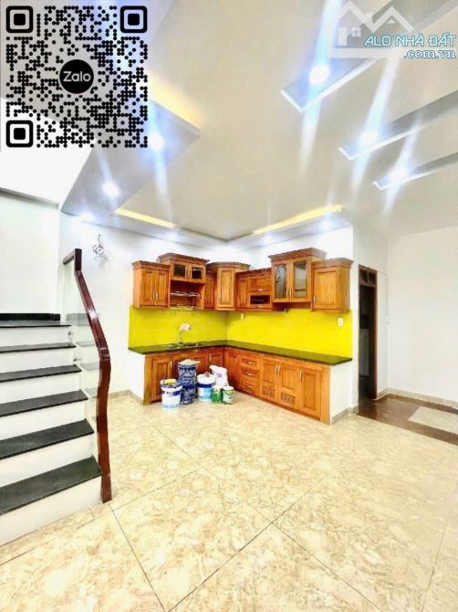Mặt tiền kinh doanh khu Tên Lửa - Dòng tiền 40 triệu - 5 tầng - Ngang lớn 6m x 16m - 8PN - 2