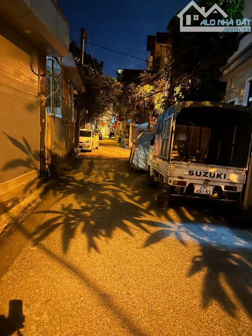 BÁN NHÀ BÁT KHỐI LONG BIÊN NHỈNH 5 TỶ 43m MT 4m Ô TÔ KINH DOANH GẦN CẦU VĨNH TUY - 2