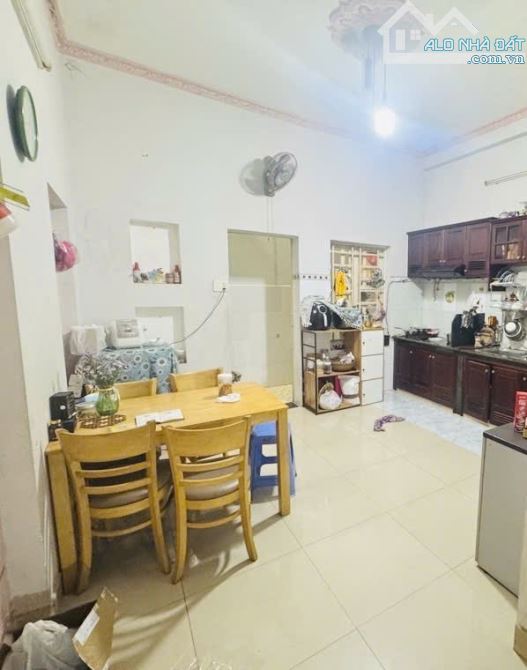 HIẾM!NHÀ 2TẦNG, HẺM XE HƠI THÔNG SÁT MẶT TIỀN ĐƯỜNG - NGAY LÃ XUÂN OAI - TĂNG NHƠN PHÚ A, - 2