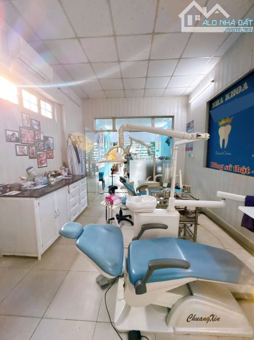 BÁN NHÀ GÓC 2 MĂT TIỀN CHỢ PHÚ THỌ P. TRẢNG DÀI - 2