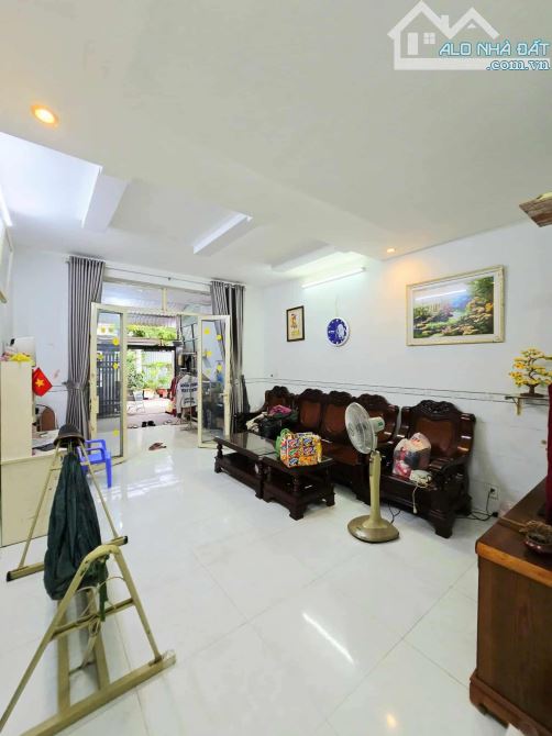 💥 NHÀ PHỐ 76M2, 2 TẦNG, NGANG 4.2M, VUÔNG VỨC, ĐƯỜNG Ô TÔ TẢI, GIÁP LÂU ĐÀI LONG ISLAND. - 1