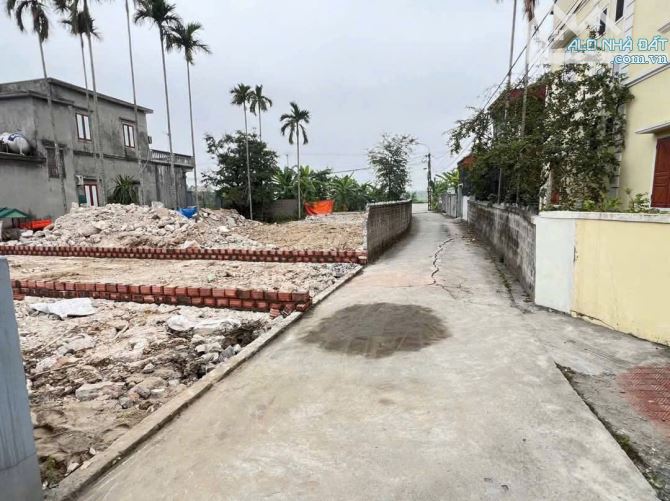Bán lô đất ngay mặt thôn 𝐋𝐚̂𝐦 Đ𝐨̣̂𝐧𝐠, 𝐓𝐡𝐮𝐲̉ 𝐍𝐠𝐮𝐲𝐞̂𝐧, 𝐇𝐚̉𝐢 𝐏𝐡𝐨̀𝐧g. - 2