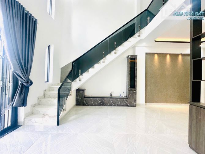 Bán nhà Đức Hoà, giá dưới 2 tỷ gần chợ Mỹ Hạnh sát Đường Gò Hưu - 2