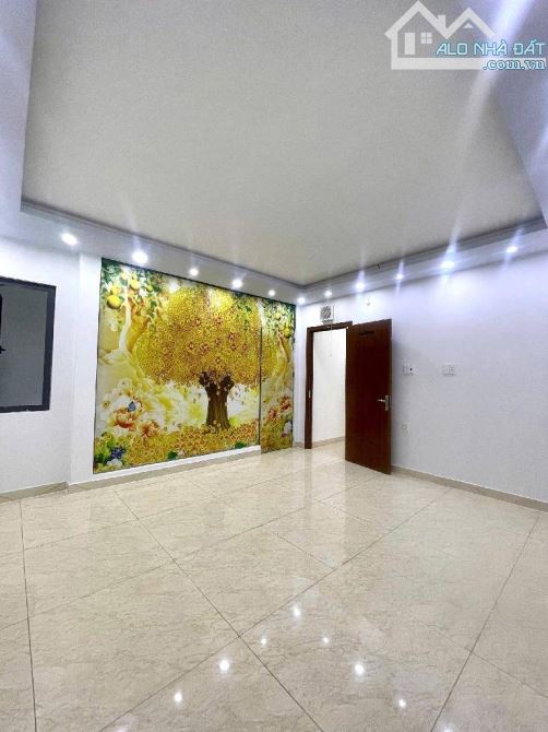MẶT TIỀN ĐƯỜNG KINH DOANH SẦM UẤT KHU TÊN LỬA  CÓ VỈA HÈ  6 x 16 , GIÁ 14 TỶ TL - 2