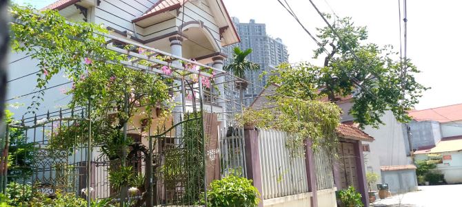 115M / 5M Tiền / Nhỉnh 7 Tỷ - Sát cạnh Ecopark – Nhà 2.5T Dân xây ở sướng – Ngõ ô tô tải t - 2