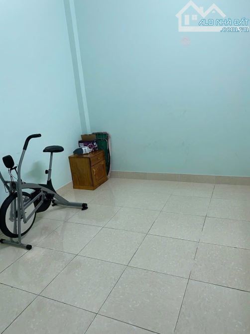 Bán nhà 1t1L Kha Vạn Cân dt 82m hẻm ô tô giá 5.9 ty - 2
