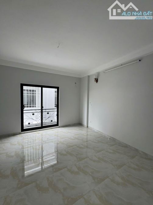 Bán nhà Biên Giang Hà Đông giá nhỉnh 3 tỷ ô tô đỗ cách 10m, cơ hội đầu tư sinh lời. - 2
