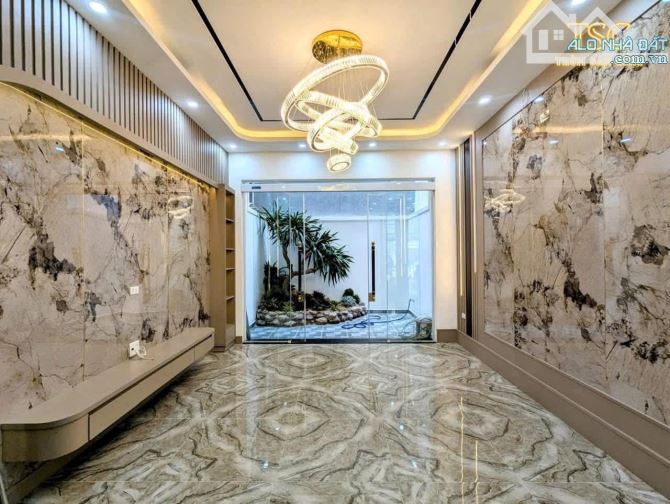 Nhà 5 tầng độc lập thang máy buôn bán kinh doanh mặt đường 193 văn cao Hải Phòng - 2
