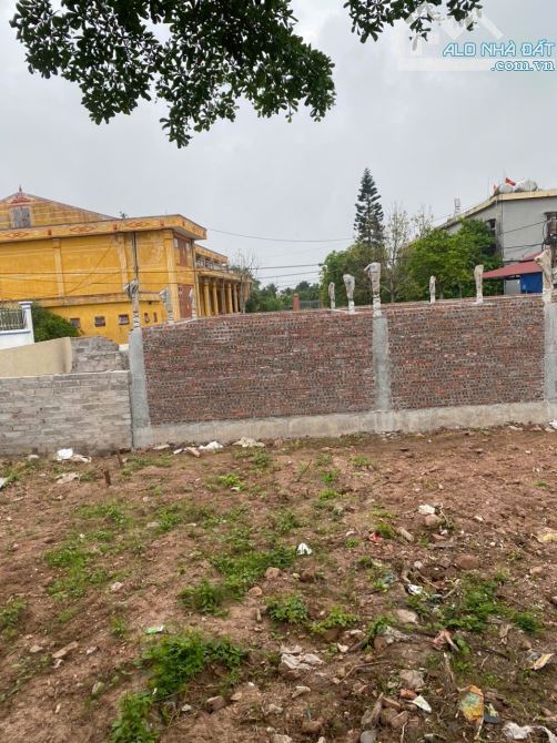 Cần bán lô F0 phân lô vỉa hè kinh doanh thị trấn cồn