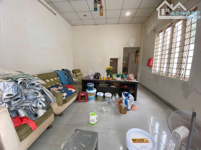 Cho thuê nhà P. Hiệp Phú, Q9 TPTĐ 90m2 Nhà 2 mặt tiền hẻm thoáng mát, gồm: 2PN, 2WC - 2