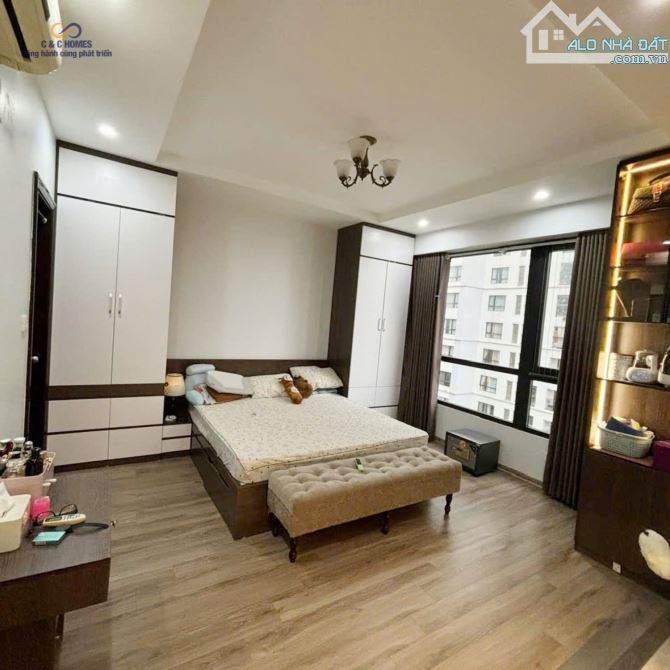 Bán căn hộ trục đẹp nhất HandiResco 31 Lê Văn Lương, 72m2_2n2vs. Giá 6tỷ260. Full nội thất - 2