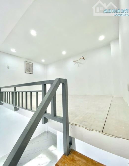 BÁN NHÀ MỚI ĐẸP _ SÁT AEON ,TÂN PHÚ 2TẦNG 15M 2,6X6 ĐANG CHO THUÊ 6TR/T DÒNG TIỀN ỔN ĐỊNH - 2