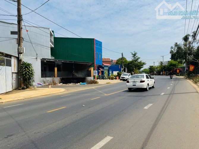 MẶT TIỀN KD NGUYỄN THỊ ĐINH ĐƯỜNG NHỰA RỘNG 30M, 3.2Tỷ - 2