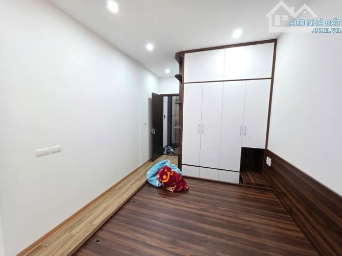 Trung Liệt 6 tầng thang máy ô tô kinh doanh 22m 6 tầng Mt 4 m giá 10.45 tỷ - 2