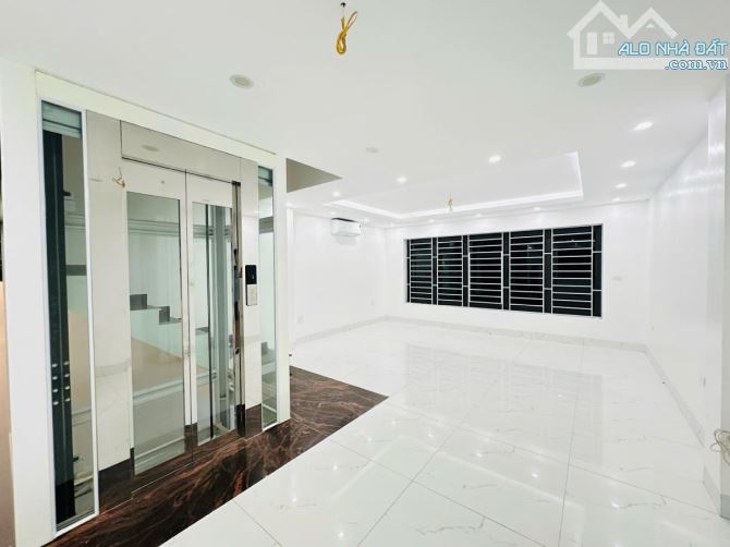 Phân lô Hoàng quốc Việt ô tô thang máy mặt ngõ nhà xịn 60m 6 tầng Mt 5m giá 25.5 tỷ - 2