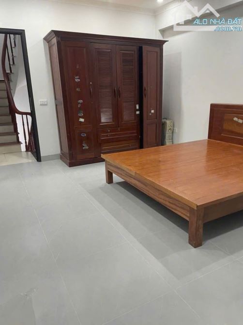 Cho thuê nhà  179 Vĩnh Hưng 35m2 x 5 tầng, 3 ngủ 4 wc, 11 triệu/tháng - 2