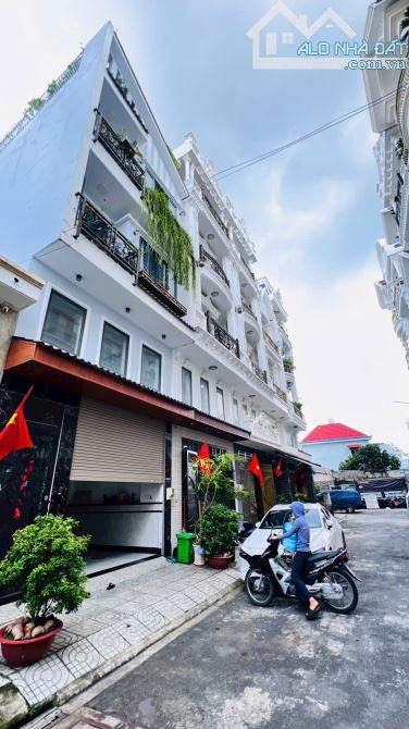 Khu đồng bộ 5 Tầng, Đường Trần Thị Hè, 4x14, quận 12, 5.x tỷ - 2