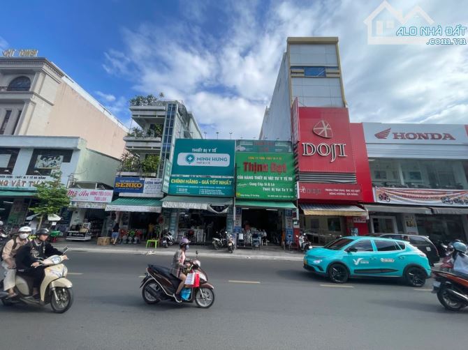 💥 SIÊU HIẾM – ĐẤT TẶNG NHÀ 2 TẦNG – MẶT TIỀN HÙNG VƯƠNG - 2