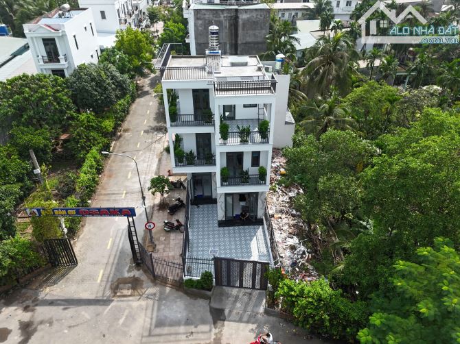 CĂN GÓC SIÊU ĐẸP 200M RA NGAY HÀ HUY GIÁP, Q12 - 3 TỶ NHẬN NHÀ - 2