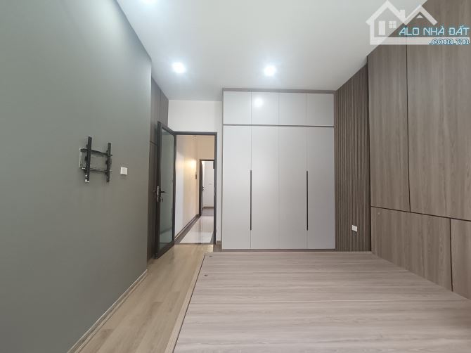 Bán nhà Thanh Nhàn 38m 5 tầng giá chỉ 8.8 tỷ - 2
