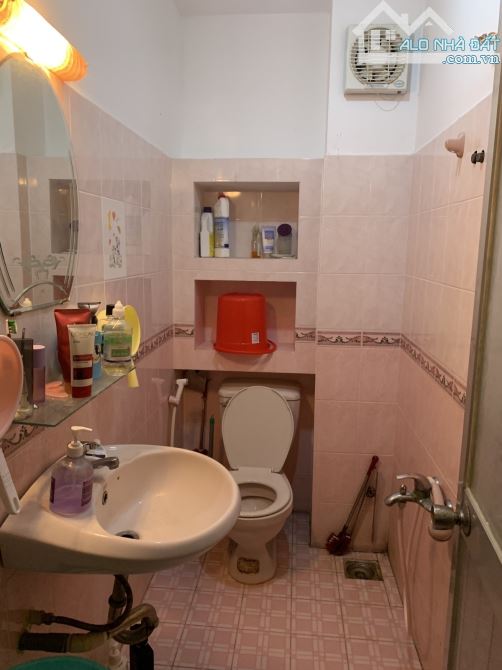 Nhà mặt tiền Q8 - Trung tâm Quận 8 - Ngay khu hành chính - Hiếm lắm mới bán! - 2