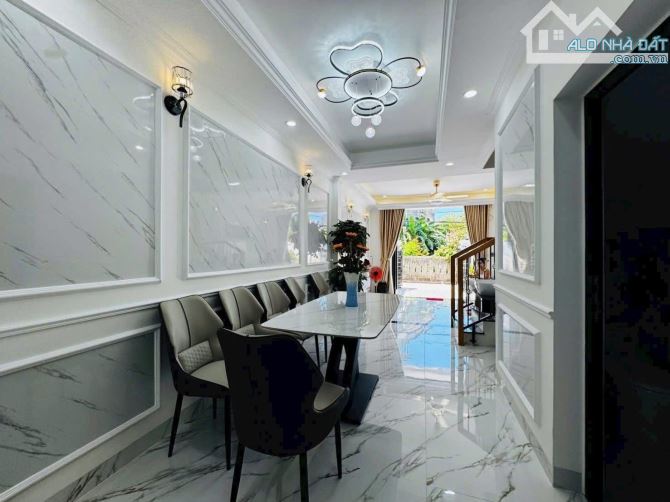 BÁN SIÊU PHẨM NHÀ 3 TẦNG, Ô TÔ TẬN SÂN - ĐƯỜNG NGUYỄN SINH CUNG, TP HUẾ - 2
